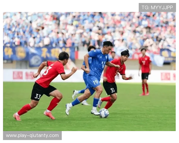 江苏草根球员村支书戴虎进球视频走红，展现全民体育魅力